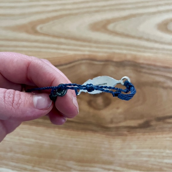 Pura Vida Feather Charm Bracelet - Picture 3 of 4